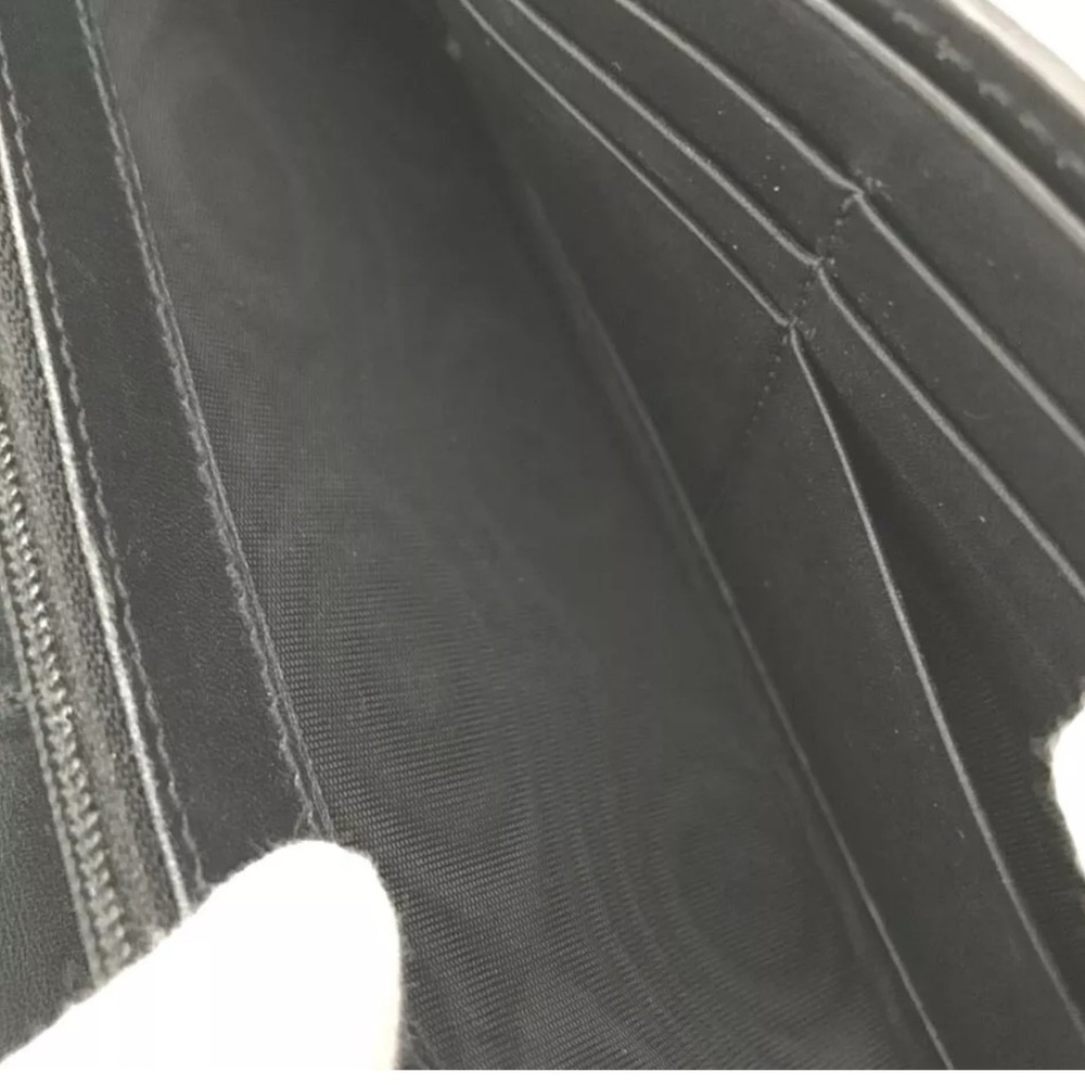 Authentic GUCCI GG Supreme PVC Long Bifold Wallet - Picture 8 of 14